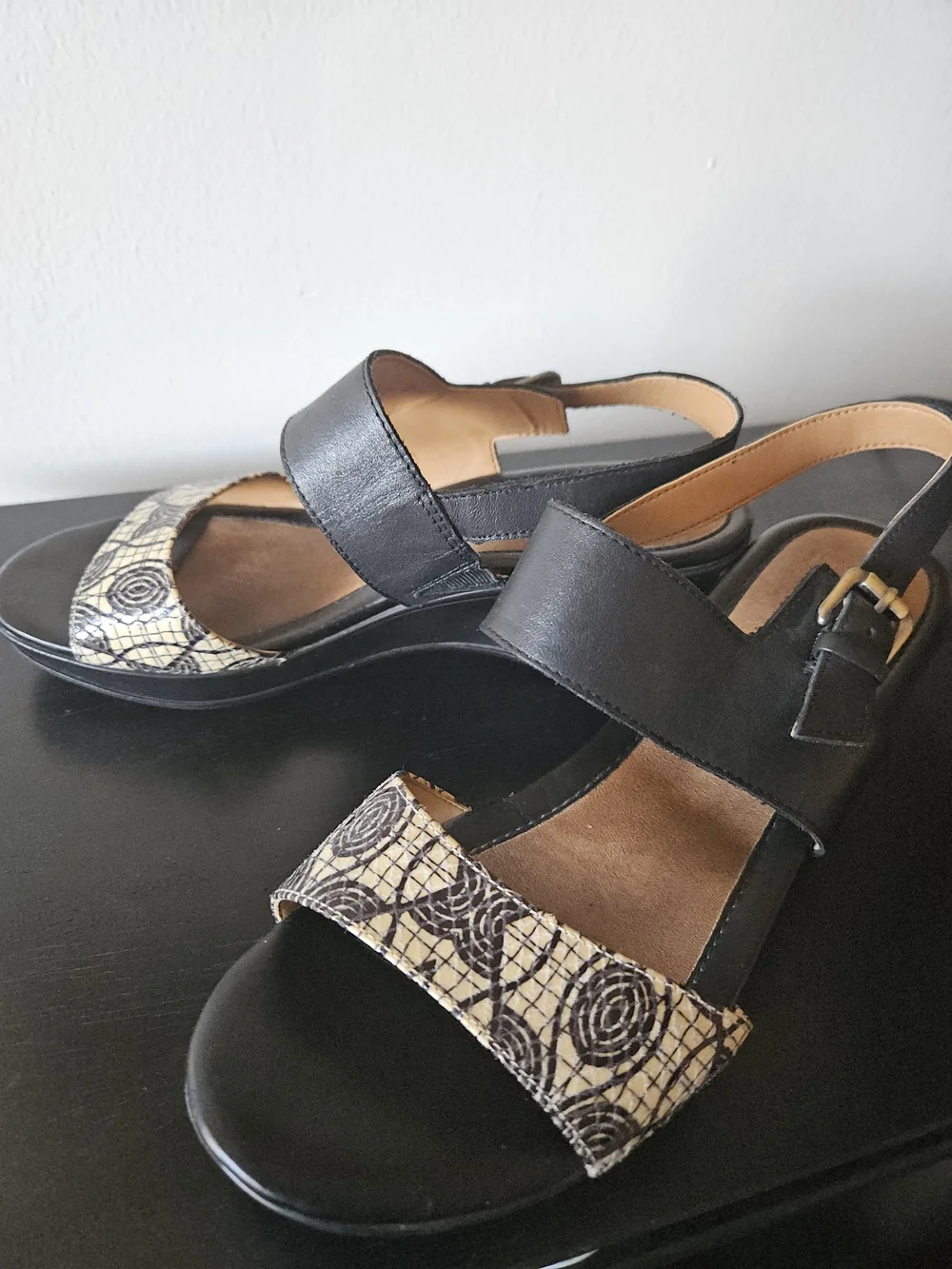 Naturalizer Black and Cream Wedge Sandals with Patterned Toe Strap